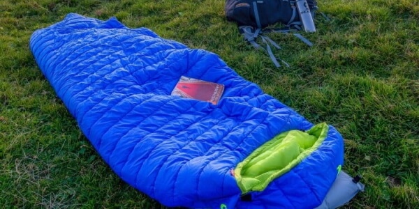 best-camping-blankets